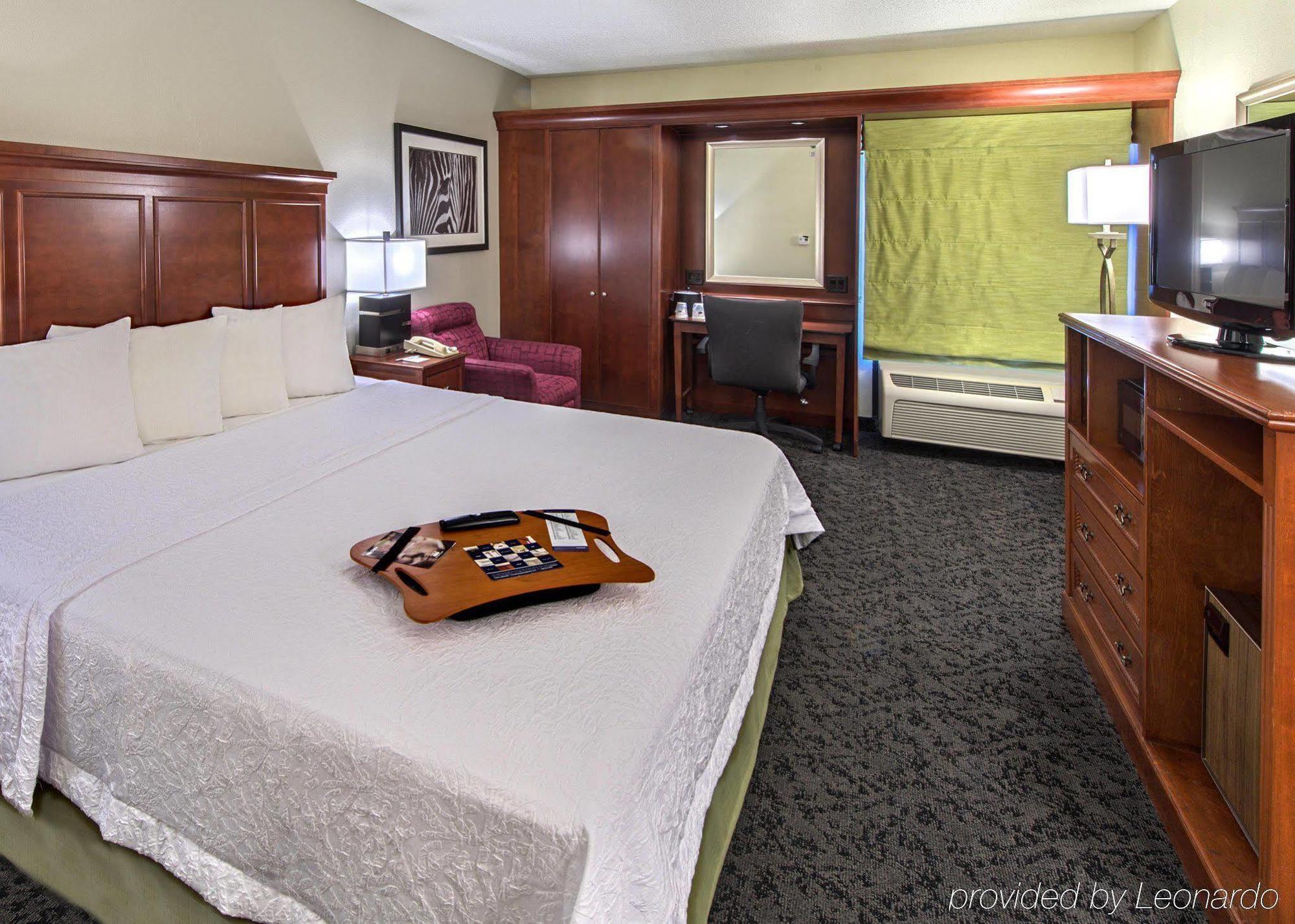 Hampton Charlotte/matthews 3*