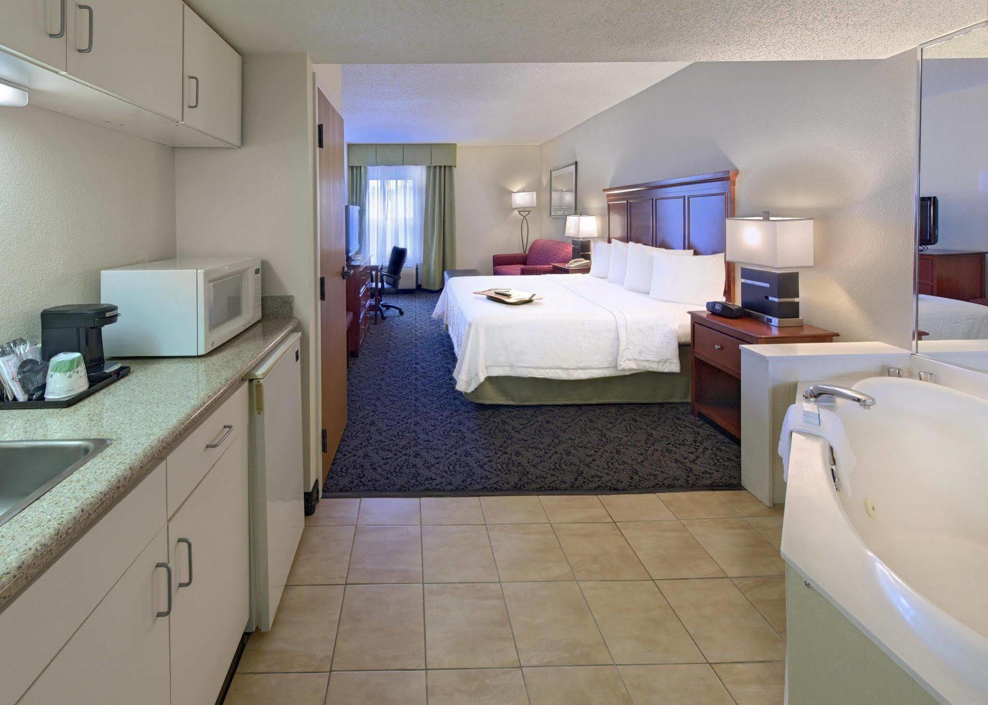 Hampton Charlotte/matthews Hotel
